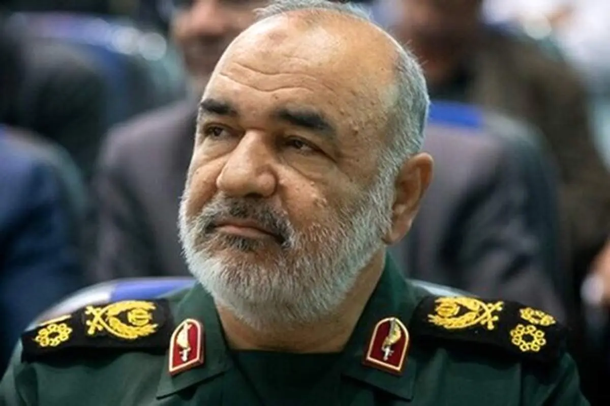 فرمانده کل سپاه: داروخانههای سیار تا تأمین مایحتاج خانوادههای کرونایی تشکیل شود