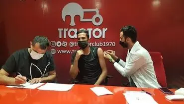 تراکتوری‌ها واکسن کرونا را دریافت کردند