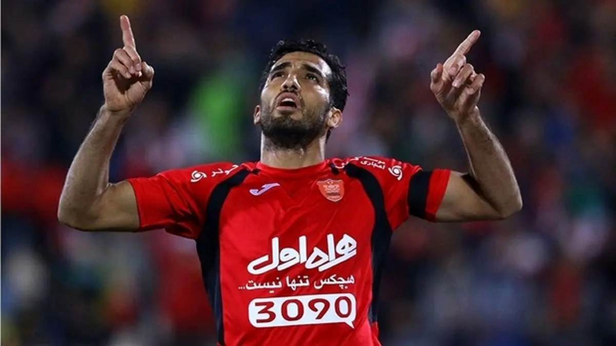 خبر خوش برای پرسپولیسی ها / امیری قرارداد خود را تمدید می‌کند