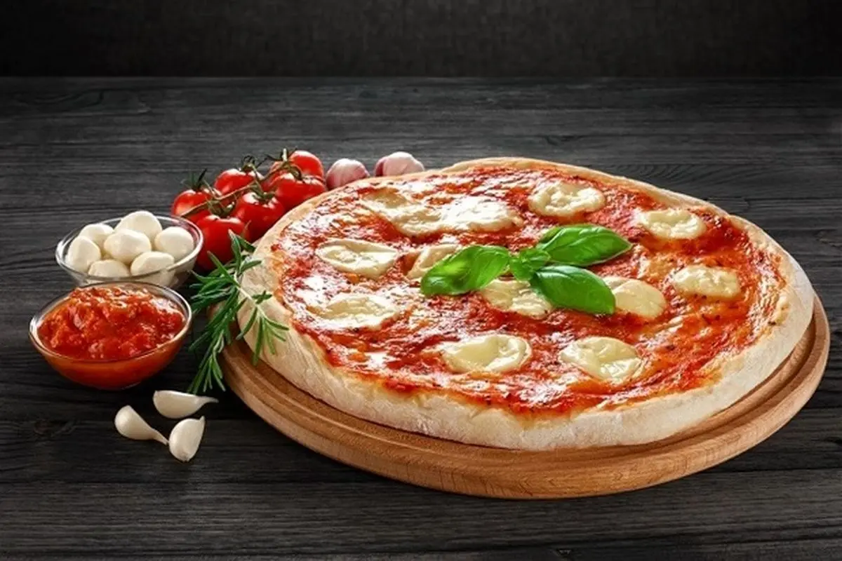 طرز تهیه پیتزا مارگاریتا، پیتزای محبوب گیاه خواران