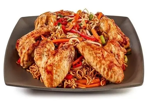 مرحله به مرحله تهیه این غذای خیابانی در چین+فیلم
