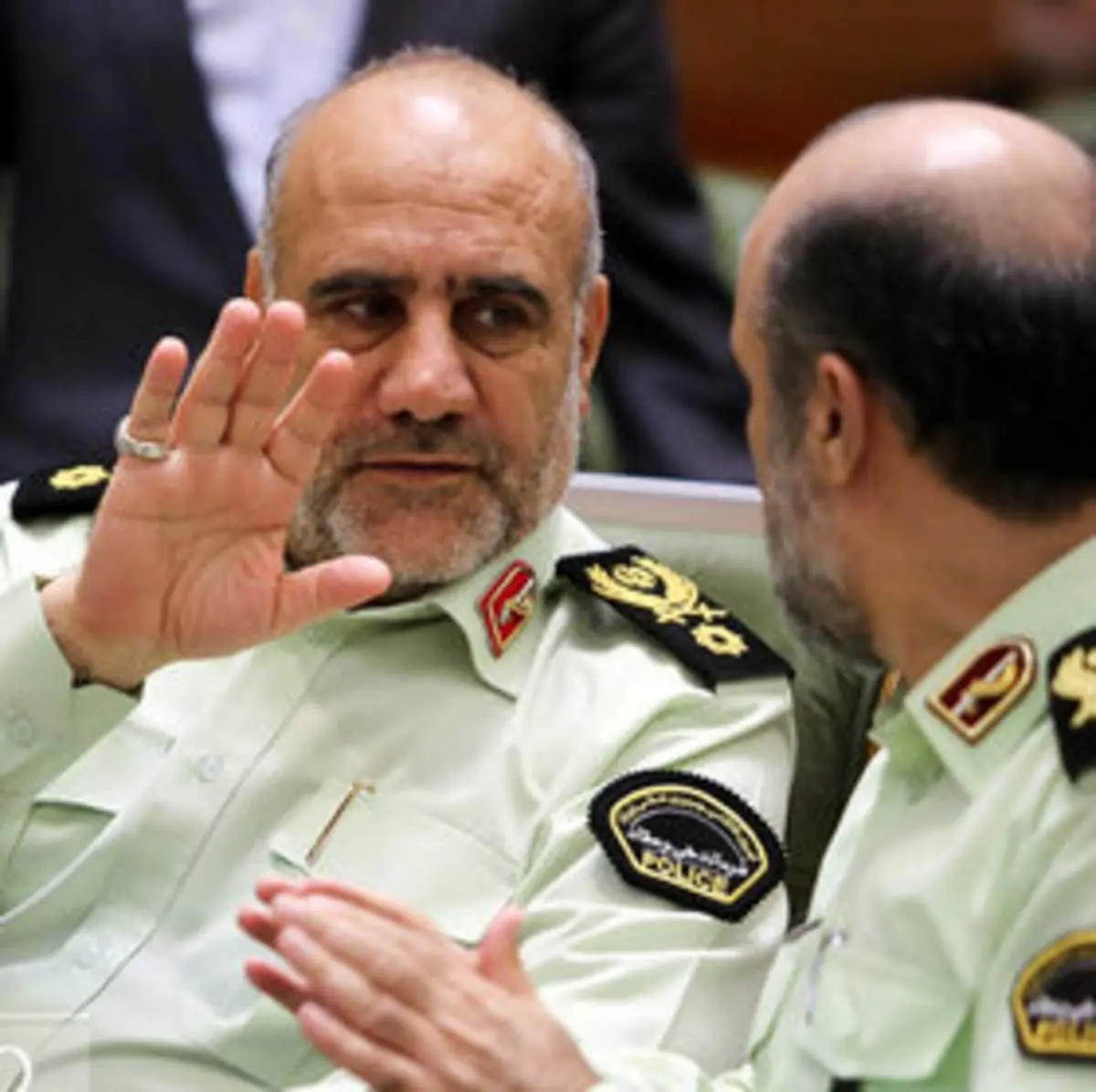 حمله دزدان به خودرو حمل واکسن در تهران/۳۰۰ واکسن به سرقت رفت!