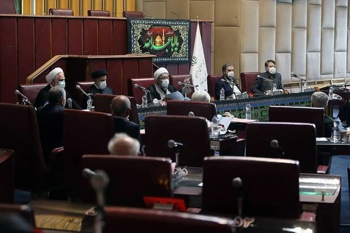 پایان غیبت ۸ ساله رئیس جمهور در جلسات مجمع تشخیص مصلحت نظام + عکس