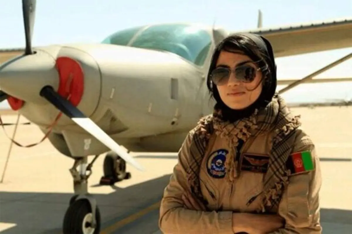 اعتراف زن خلبان افغانستانی درباره طالبان! + فیلم