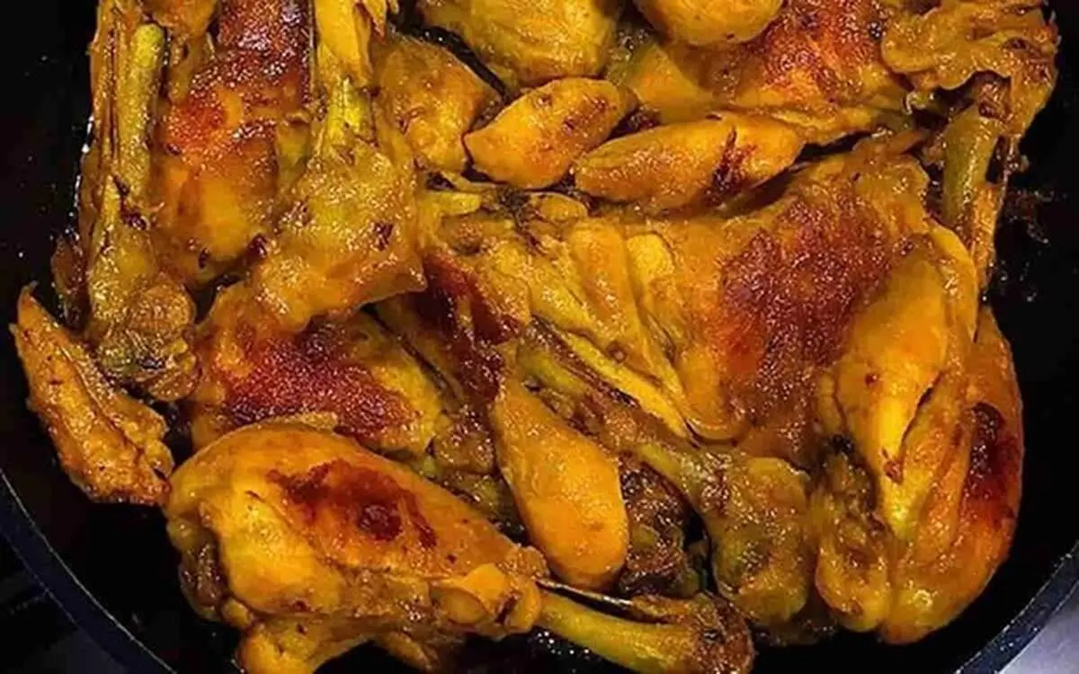 طرز تهیه خورش مرغ دودی