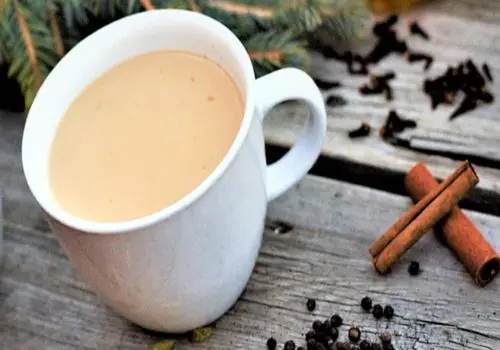 فواید کلیدی مصرف  شیر و عسل

