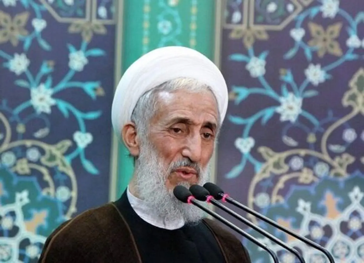 توصیه امام جمعه موقت تهران به شورای شهر/ بدترین بی‌عرضگی برای ملت، تماشاگر بودن آن‌ها است