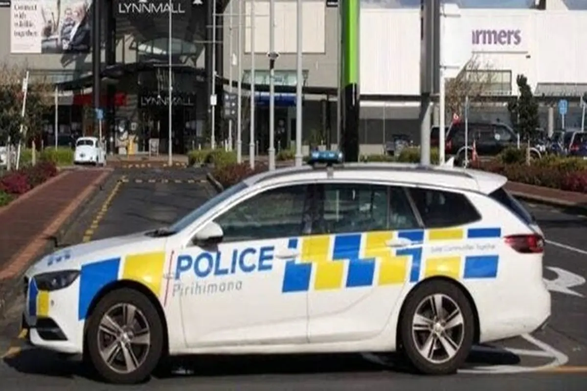 حمله تروریستی در نیوزلند با ۶ مجروح/ عامل حمله کشته شد