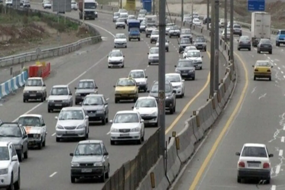 ترافیک نیمه سنگین در محور هراز و فیروزکوه/ محور جاجرود ترافیک سنگینی دارد