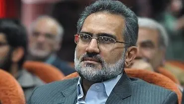 کنایه معاون پارلمانی رئیس‌جمهور به مدت وزارت زنگنه + فیلم