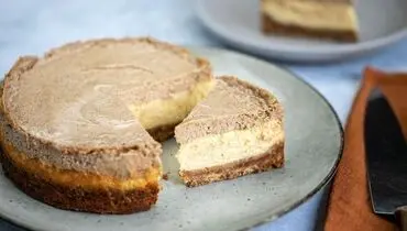 طرز تهیه چیزکیک زنجبیلی با پایه کیک در فر
