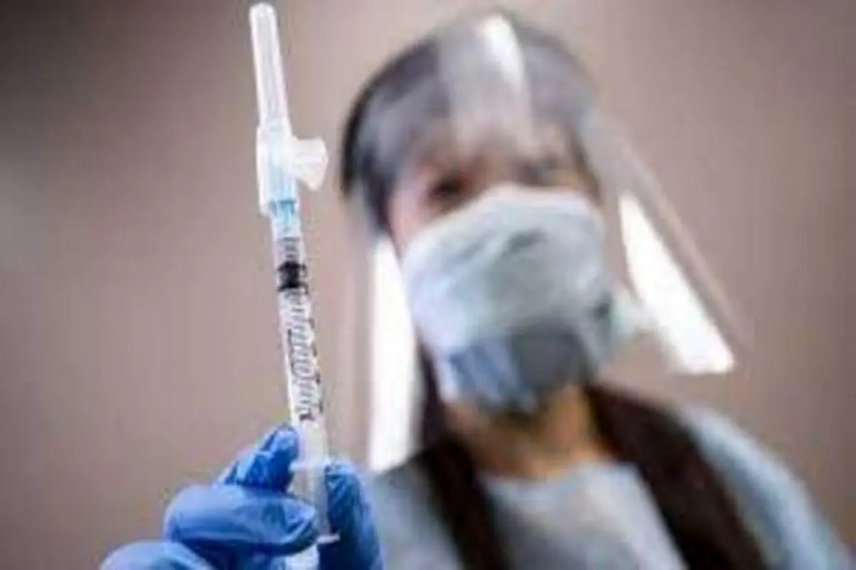 قبل و بعد از تزریق واکسن کرونا چه نکاتی را باید رعایت کرد؟+فیلم