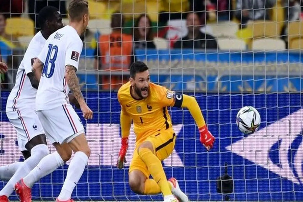 عصبانیت دروازه بان فرانسه بعد از ۵ بازی پیاپی بدون برد