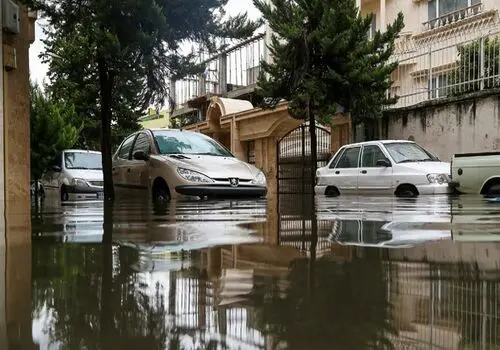پس از بارش ۱۳۰ میلی‌متر باران، رشت غرق شد!