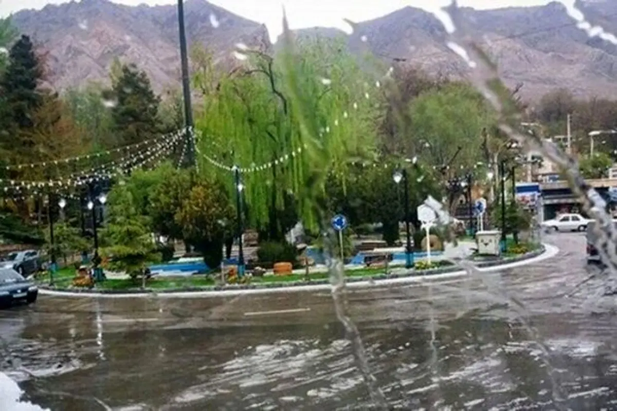 وزش باد در استان تهران/ افزایش غلظت آلاینده ازن در هوای پایتخت