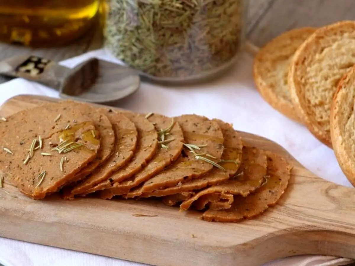 طرز تهیه کالباس گیاهی خانگی
