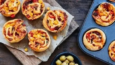 طرز تهیه مافین پیتزایی قارچ و مرغ