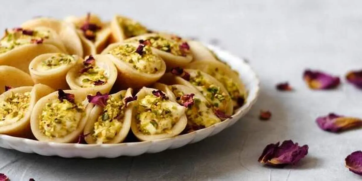 طرز تهیه شیرینی قطایف عربی