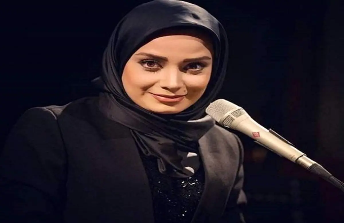 شوخی زشت مجری جنجالی با مانی رهنما/خانم مجری مانی رهنما را گاز گرفت! + فیلم