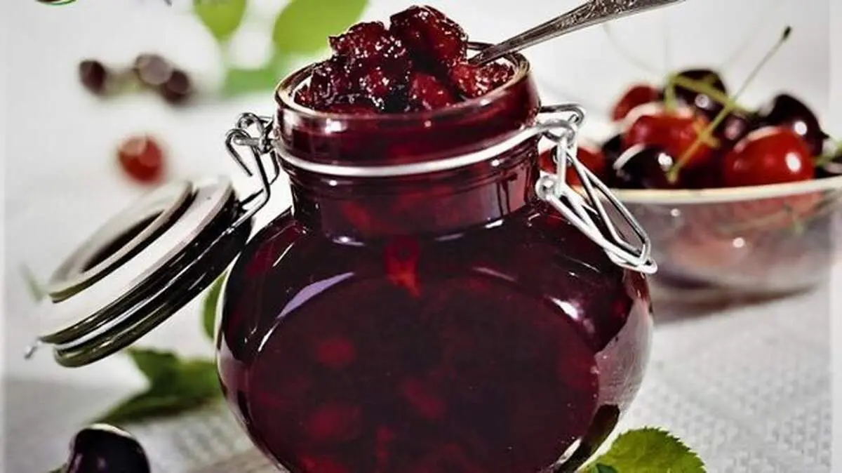 طرز تهیه ترشک آلبالو