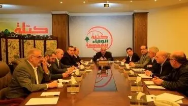 فراکسیون مقاومت لبنان: کشتی‌های ایرانی، چهره تحریم کنندگان لبنان را بر ملا کردند
