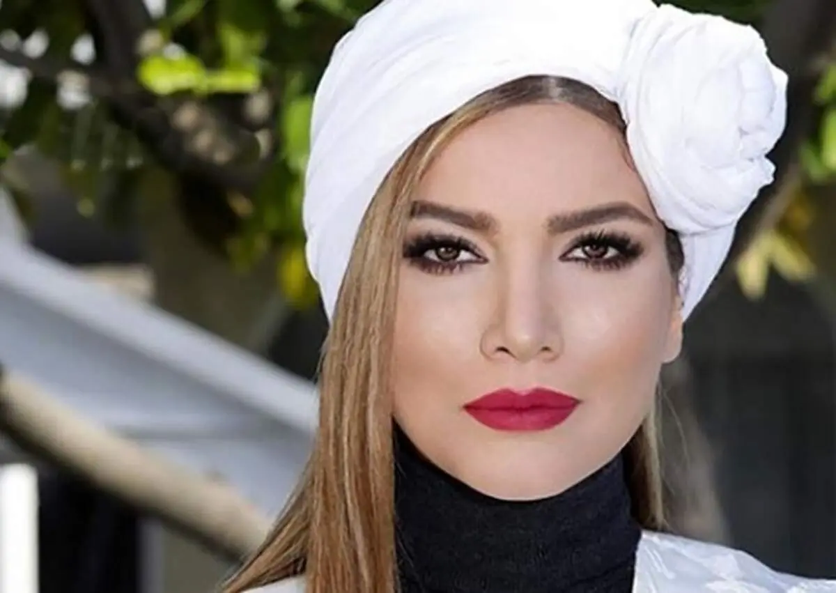 لباس حسرت برانگیز متین ستوده روی پشت بام خانه! + عکس
