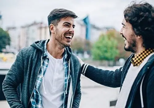 چرا حذف معاشرت با دیگران همیشه راه‌حل خوبی نیست؟