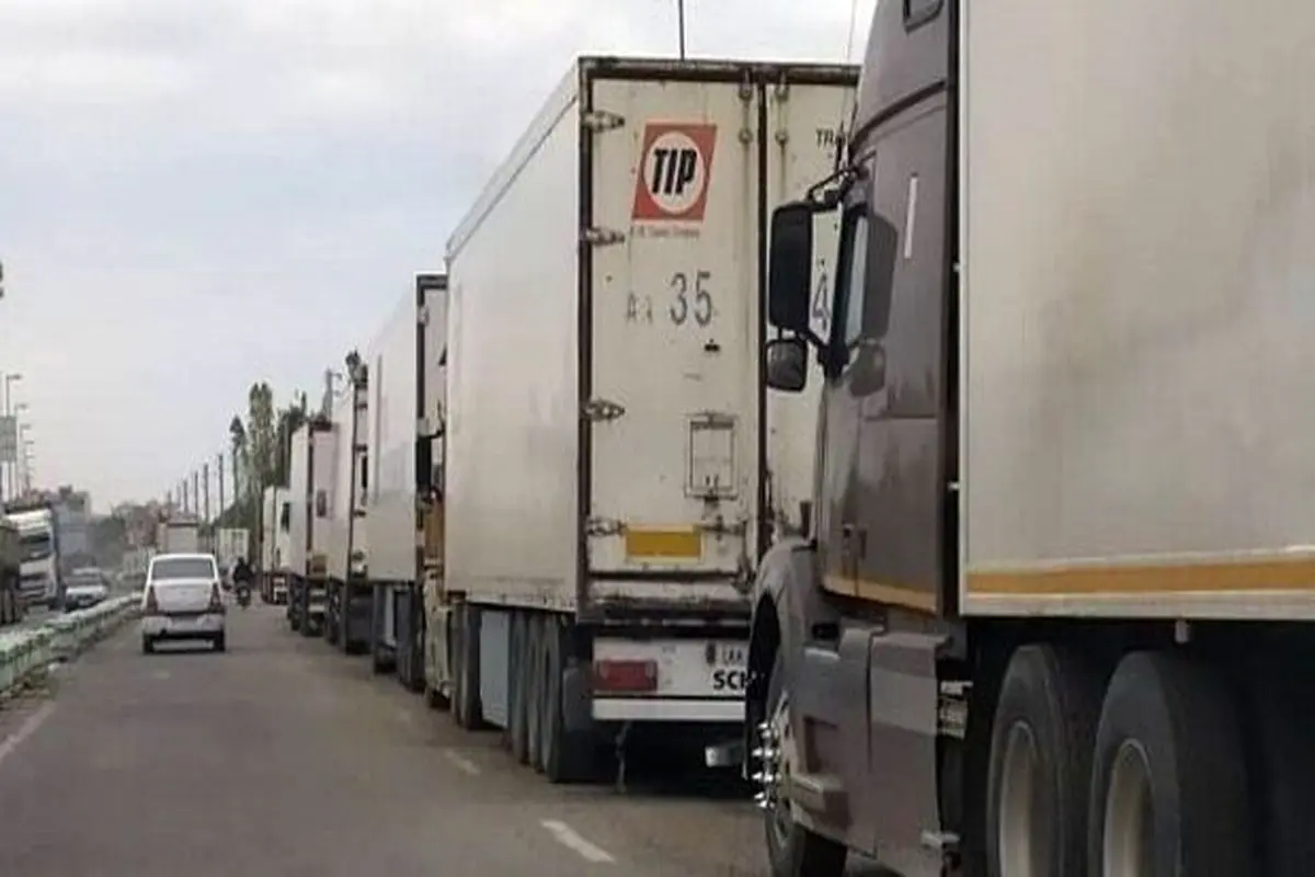 کارشکنی دوباره جمهوری آذربایجان در ورود کامیون‌های ایرانی به ارمنستان