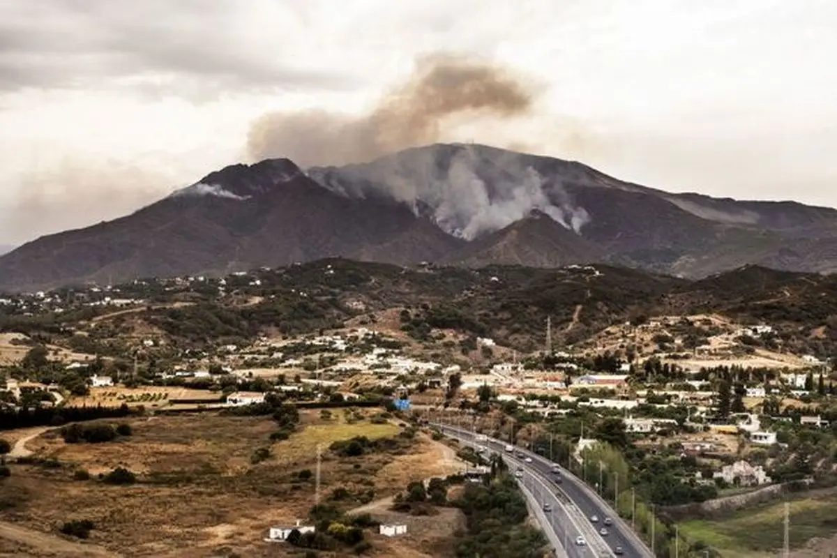 آتش سوزی در کوه های سررا برمها در استپون اسپانیا