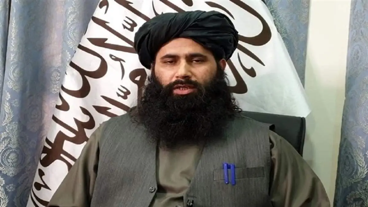 سخنگوی طالبان : چارچوب کار و تحصیل زنان در آینده مشخص می شود