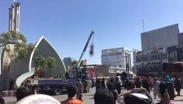 طالبان ۴ نفر را در ملاء عام به دار آویخت + عکس