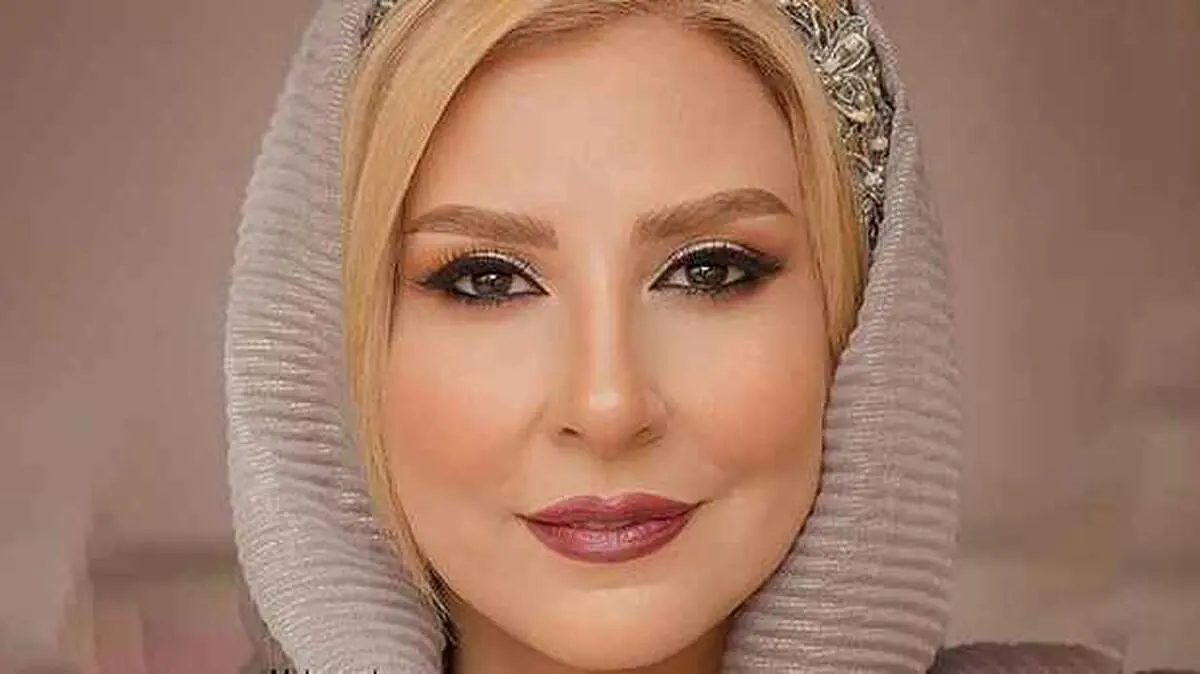 تولد مرجانه گلچین در کافه + عکس