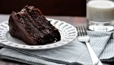 طرز تهیه کیک خیس | بدون فر کیک شکلاتی خوشمزه بپزید