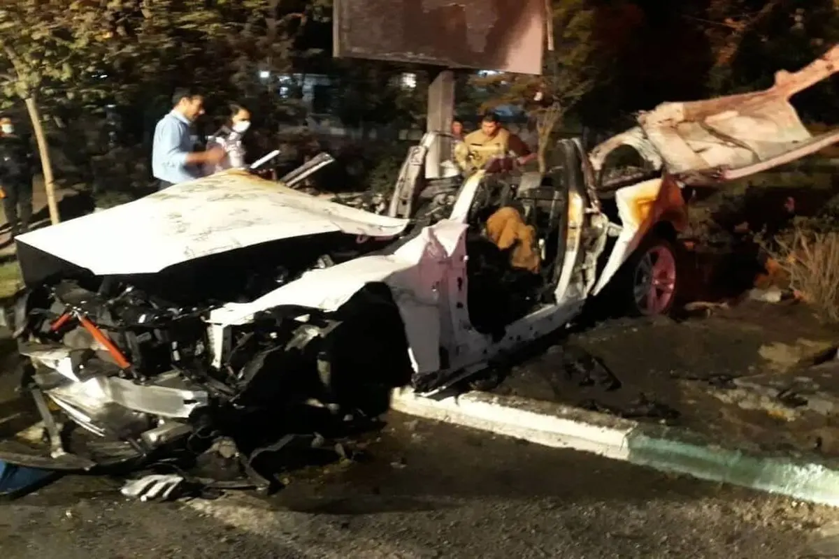 آتش گرفتن خودرو BMW در بزرگراه مدرس تهران و کشته شدن ۲ سرنشین آن +عکس
