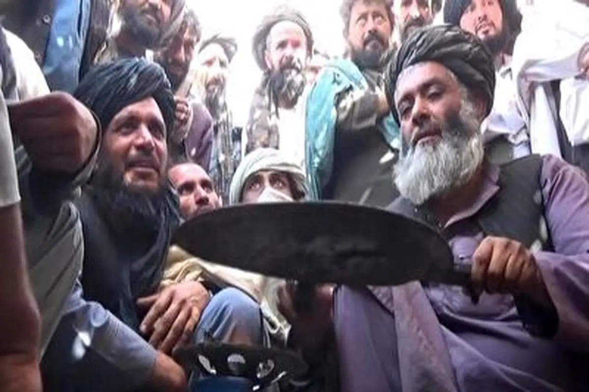 رونق بازار تریاک در افغانستان تحت سلطه طالبان+ فیلم
