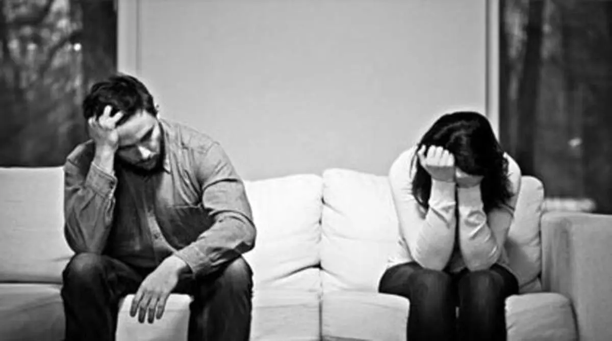 روابط پیش از ازدواجمان را باید به همسرمان بگوییم؟