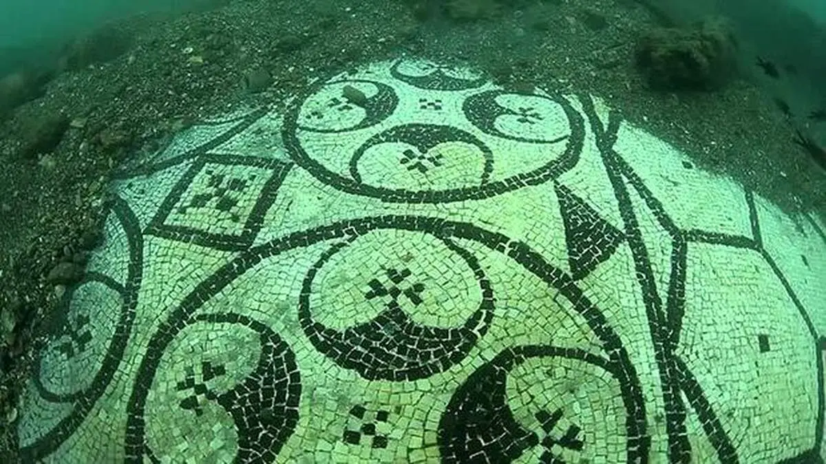 بایا، شهری زیر آب +فیلم