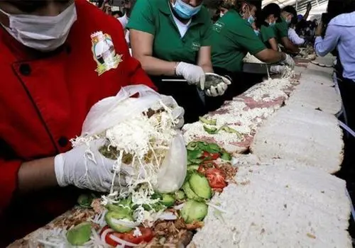 آموزش شاورما مرغ؛ تجربه‌ای لذیذ در خانه
