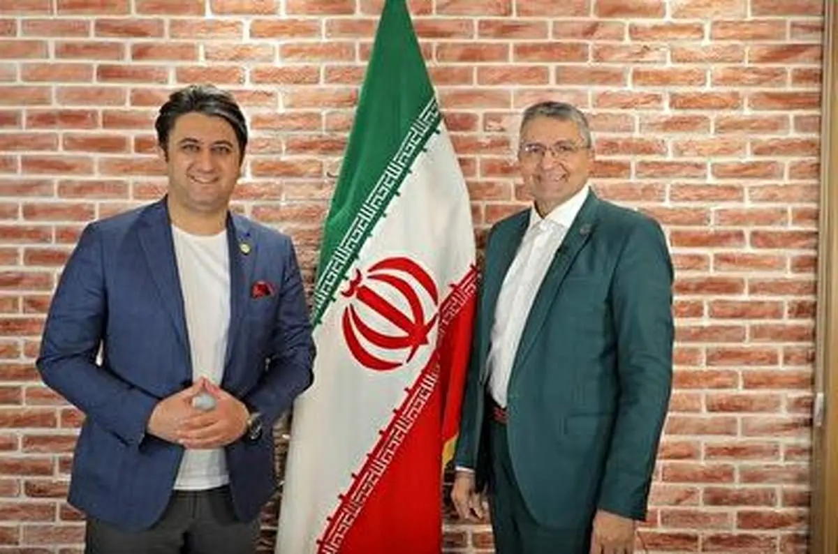 گفتگوی مجید بهره‌مند باحمید رضا ماهی صفت پدر استند آپ کمدی ایران