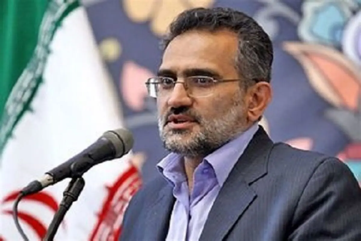 حسینی: رئیس‌جمهور به دنبال تصمیمات واقع بینانه در دولت است