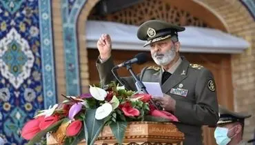 هشدار فرمانده‌کل ارتش نسبت به راهبرد دشمنان برای ایجاد یأس در جامعه‌