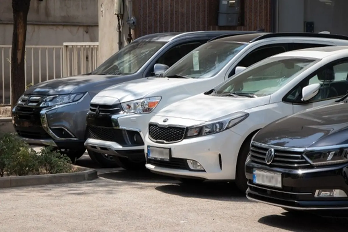 کمیسیون صنایع طرح ساماندهی صنعت خودرو را بررسی کرد