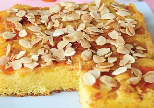 طرز تهیه کیک 8 قاشقی بدون فر