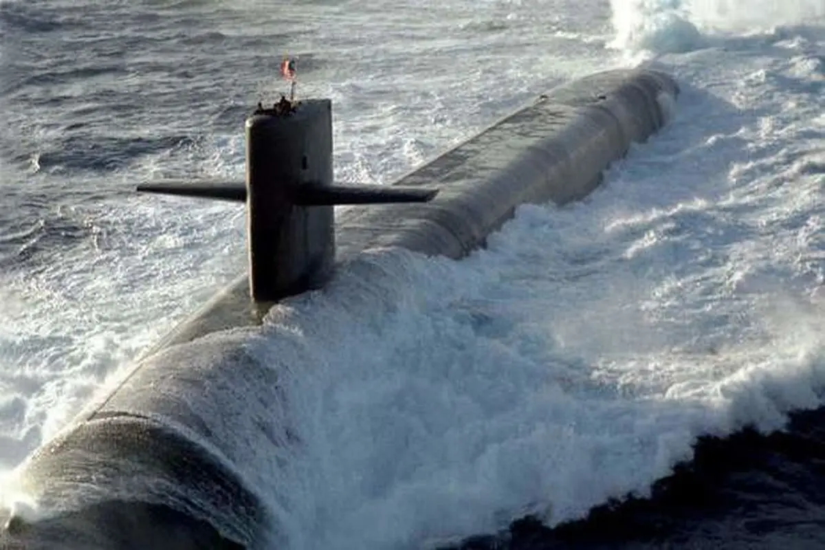 زیردریایی هسته‌ای آمریکا در دریای چین جنوبی دچار حادثه شد