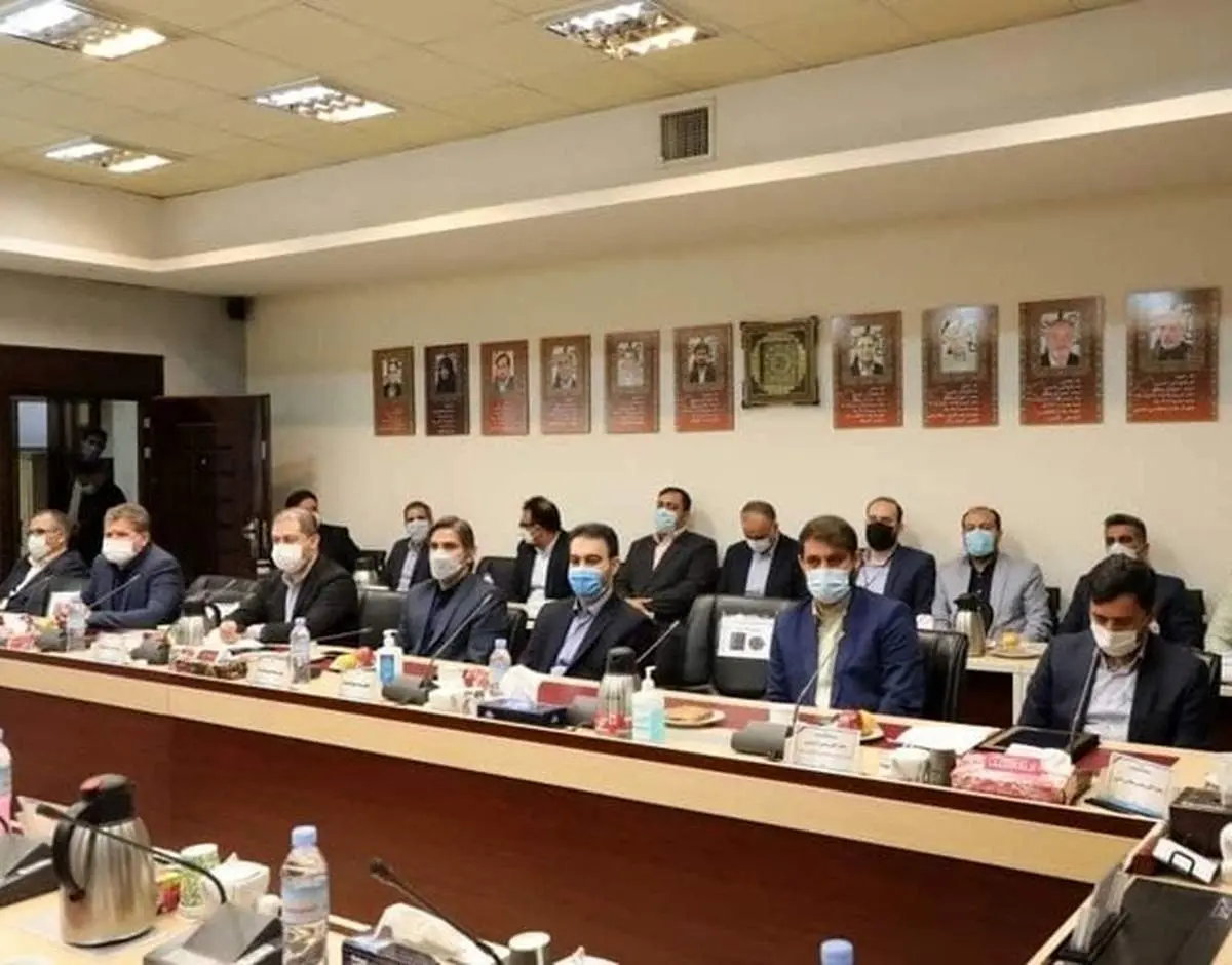 تأکید بر کارمحوری در تحقق الگوسازی کلانشهر تهران
