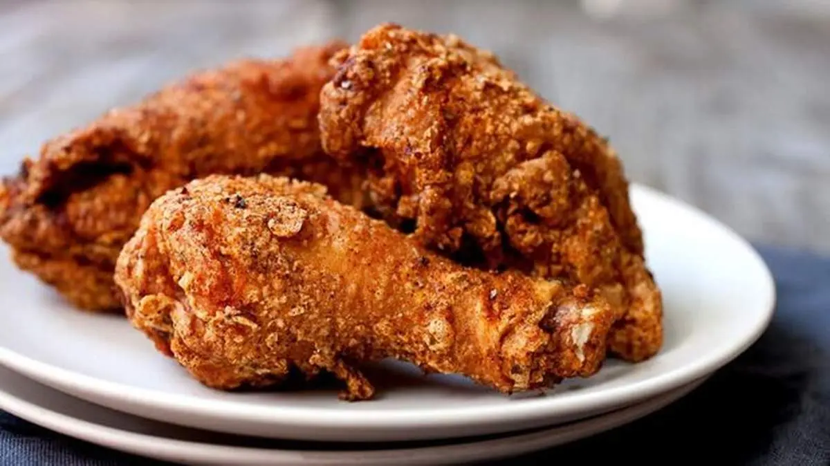 طرز تهیه مرغ کنتاکی | فوتوفن درست کردن این فستفود خوشمزه در خانه