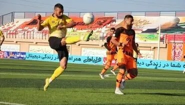 سپاهان ۲ - مس صفر/ سپاهان میخ اول را محکم کوبید