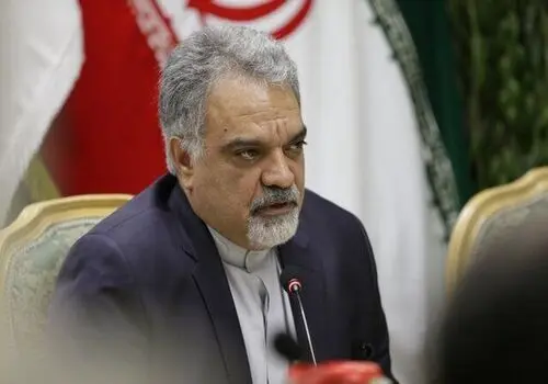 بارش غافلگیر کننده در بهار این شهر را سفید پوش کرد