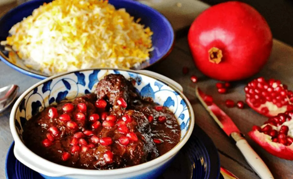 خورشت انار و بادمجان، یک خوشمزه پاییزی