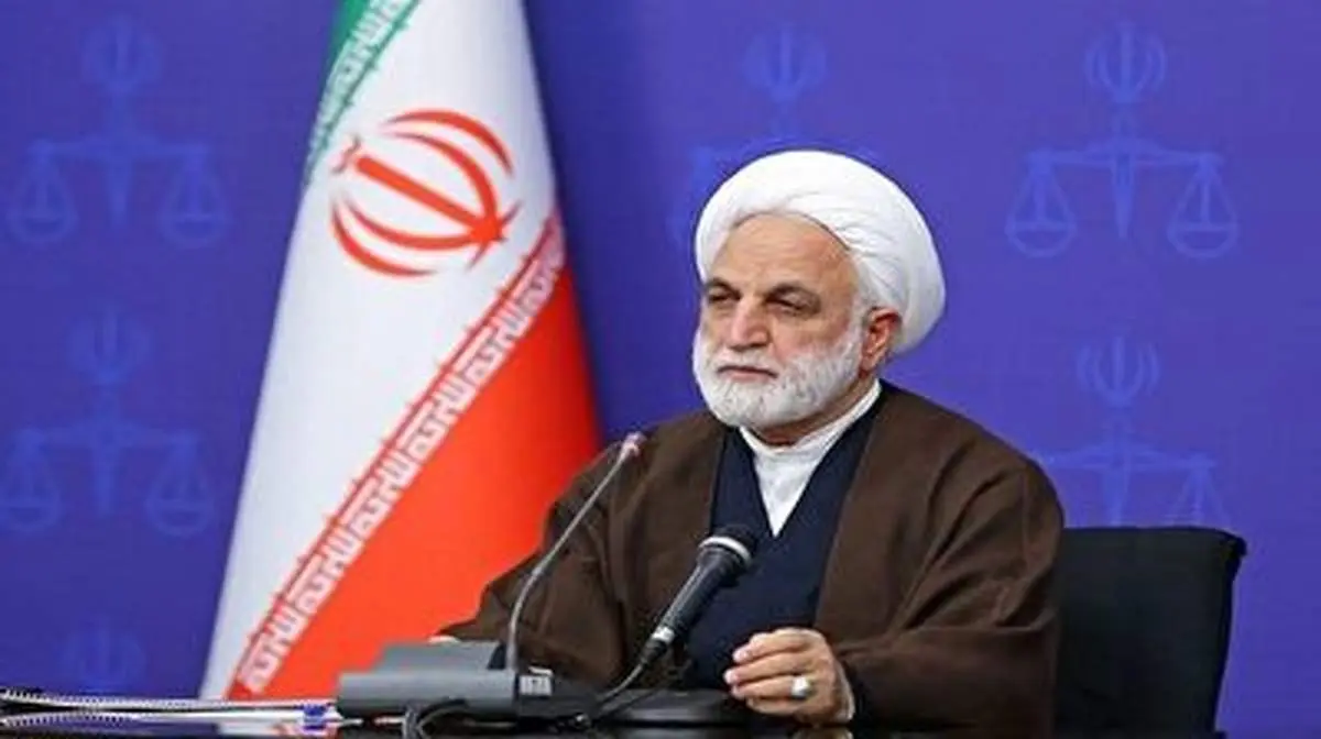 محسنی اژه ای: من آیت الله نیستم + فیلم